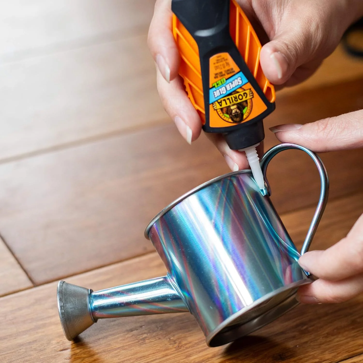 Gorilla Super Glue Micro Precise Gel 5.5g - Instant, Strong Bonding, Controlled Dispensing for Various Surfaces - Image 5