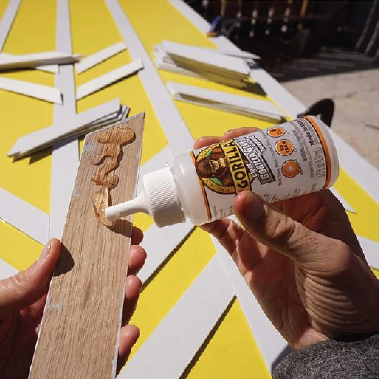 Gorilla Super Strong Dries Clear Glue 110ml - Image 3